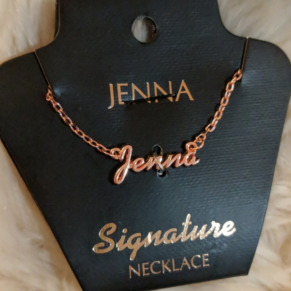 Jenna Rose Gold Necklace